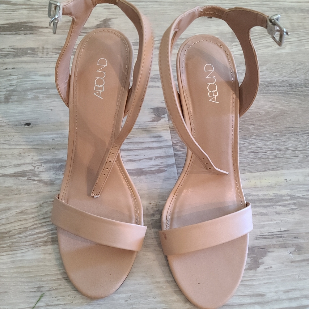 Abound strappy heals